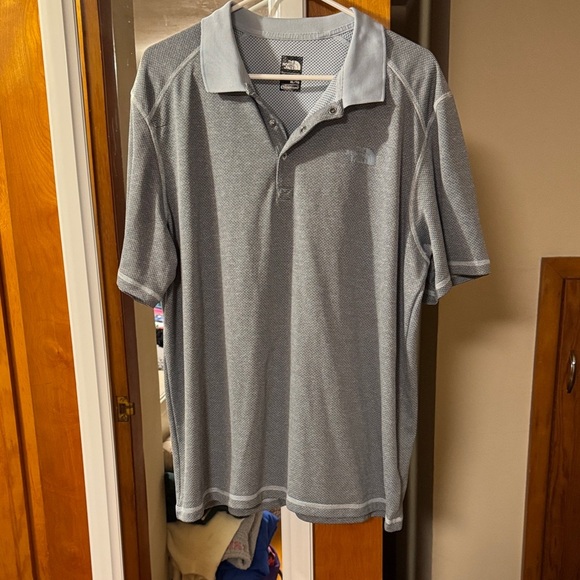 The North Face Men's Gray Polo Shirt - Picture 1 of 1
